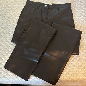 Never worn - Aritzia Wilfred Melina Brown Leather Pants - Size 8